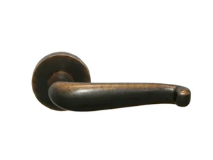 GAUDIUM MG3102 - Bronze door handle on rose _ Fama International